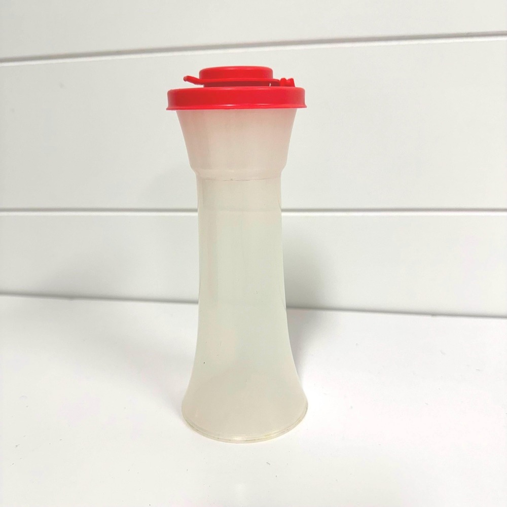 Tupperware hourglass shaker 6"